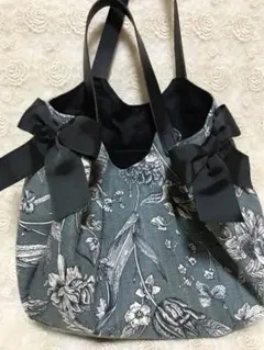 黒猫 薔薇 特大チューリップバック(グレー) - メルカリ
