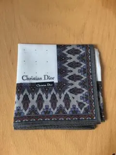 新品未使用Christian Dior ハンカチ ペイズリー柄のサムネイル
