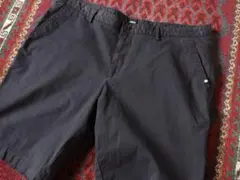 HUGO BOSS ショートパンツ 54 XL相当 ネイビー 美品のサムネイル