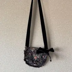 Item thumbnail for item dd7631f9-9f8f-4984-8599-141d42479007