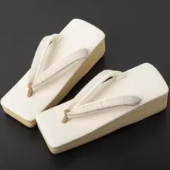 ≪菱屋カレンブロッソ×正絹紬地鼻緒≫ カフェ草履 S寸スクエア no.3504