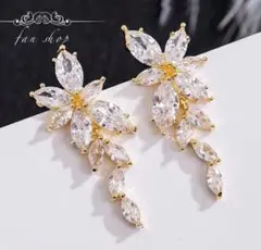 メルカリ最安値 リーフ 葉 ゴールド ウェディング ピアスブライダルアクセサリー