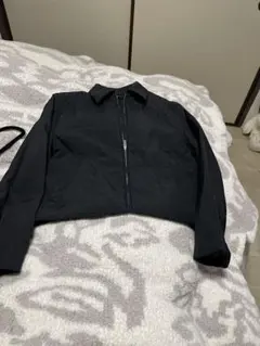 春物購入しましたが、私には似合わなく出品しました。 新品ですのサムネイル