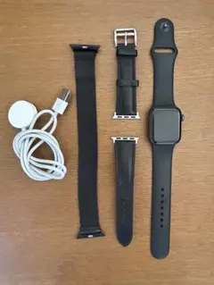 Apple Watch SE GPS+Cellularモデル 40mm