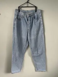 ライトブルー デニムパンツ