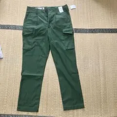 カーゴパンツ　新品未使用タグ付　Ｌサイズのサムネイル