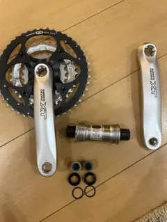 クランクセット Shimano DEORE XT FC-M751 美品 Shimano Deore XT FC-M751 MTB Crankset 175mm 44/32/22t 9 Speed 4