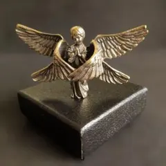 Item thumbnail for item 0525a920-3192-4796-bb61-69fd819a5015