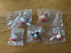 サンリオ　ガチャ　いちごめじるしアクセサリー