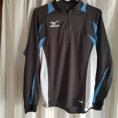 ミズノ　スポーツウェア　ジップアップ　長袖　Ｓ