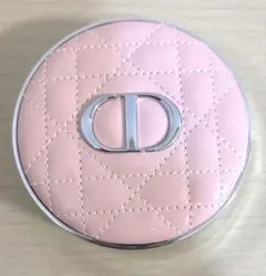Dior クッションファンデーション ケース ピンク