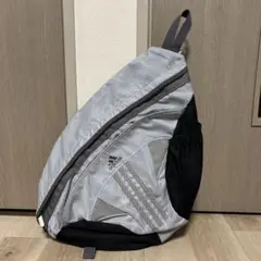 00s adidas ワンショルダーバッグ スリングバッグ テック Y2K 古着