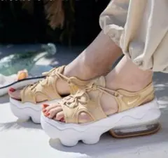 ナイキ エアマックス ココ サンダル Nike KOKO 厚底 24cm