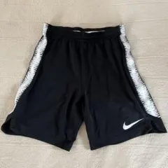 NIKE DRI-FITパンツ　Sサイズ