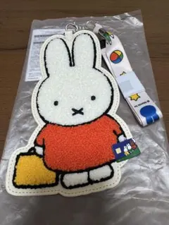 ミッフィー パスケース ICカード収納