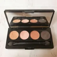 MC メイクパレット　パウダーアイシャドウ