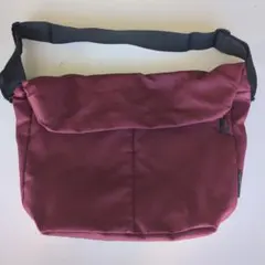 cote&ciel　ショルダーバッグ　メッセンジャーバッグ　バーガンディー