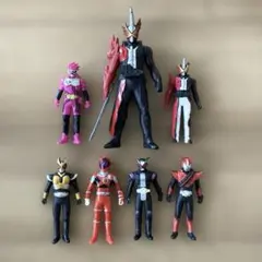 【まとめ売り】　仮面ライダー フィギュア 人形 7体セット　セイバー