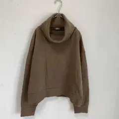 【ZARA/ザラ】タートルネック　スウェット　トレーナー　ショート丈　裏起毛　L