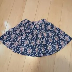 エニィファム　花柄ネイビースカートパンツ