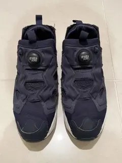 リーボック スニーカー