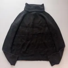 美品　黒タグ　ジョルジオアルマーニ　カシミヤ100% セーター　タートルネックのサムネイル