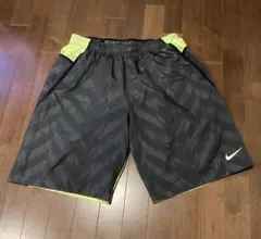 Nike バスケットボールパンツ 黒/イエロー