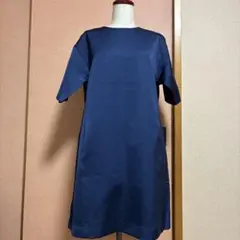 BEAUTY & YOUTH Aラインサテン五分袖ドレス　結婚式パーティに