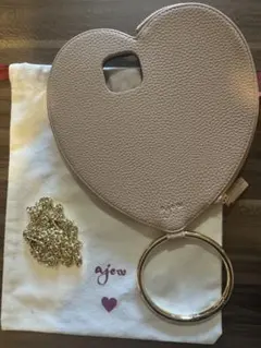 本日限定値下げ！ajew/エジュー　HEART case iPhone15のサムネイル