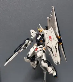 ガンプラ RG 1/144 νガンダム 組み立て済み