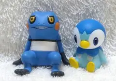 座るポケモン2 　ポッチャマとグレッグル