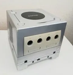 p*i様 ゲームキューブ本体＋ゲームボーイプレイヤー シルバー ジャンク