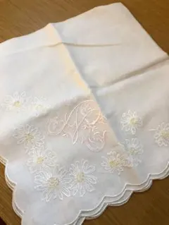 ハンカチ＊ニナリッチ