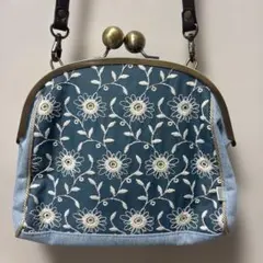 ayanokoji 花柄刺繍デニム　がま口ショルダーバッグ