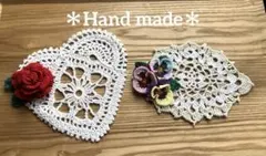 レース編みドイリー 花のモチーフ付き2枚セット