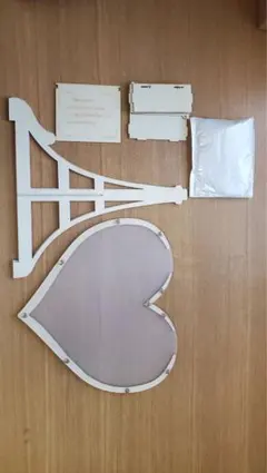 ウェルカムスペース ハートデザイン木製ゲストブック 結婚式 パーティ用