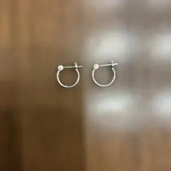 レディース　シルバー フープピアス 小型
