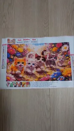 ダイヤモンドアート 猫 花(完成品) 30x20cmのサムネイル