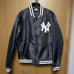 ニューヨーク・ヤンキース スタジアムジャケット