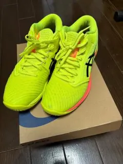 バレーボールシューズ