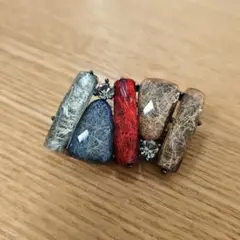 多色樹脂ブローチ