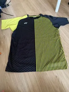 YONEX バドミントン ゲームシャツのサムネイル