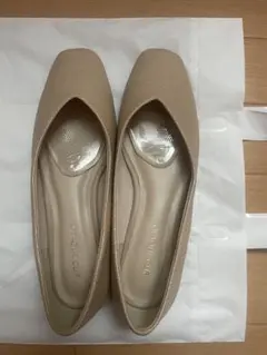 ベージュ スクエアトゥ パンプス Sのサムネイル