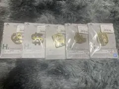 1番くじ　ジョジョの奇妙な冒険　H賞 メタルピンズコレクション　５種