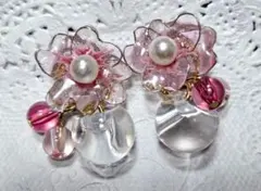 【No.25】ハンドメイドピアス　イヤリング　桜　ピンク　レジン