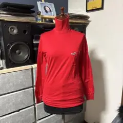 LACOSTE レッド タートルネック Tシャツ