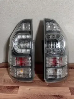 70 Late Model Voxy Kirameki Left Tail - メルカリ
