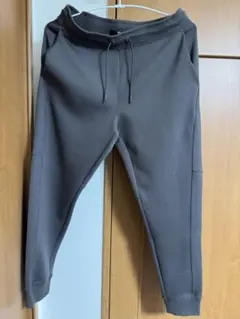 ユニクロ プラスJ ドライスウェットパンツ グレー　L