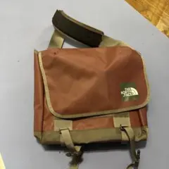 THE NORTH FACE メッセンジャーバッグ ブラウン