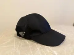 PRADA プラダ Re-Nylon キャップ ブラック M 正規品 美品　人気のサムネイル